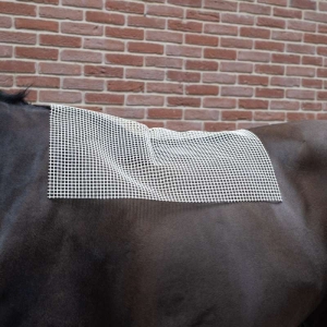 Ce tapis de mousse anti glisse a de grandes mailles pour...