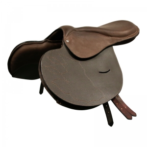 Explorez de nouveaux sommets avec notre selle d'obstacles...